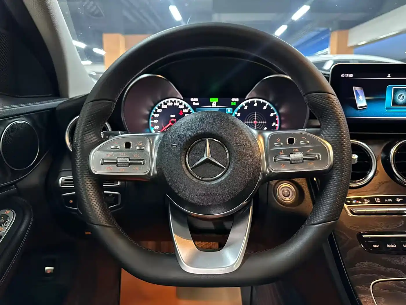 Mercedes-Benz C-Class 2019 C 260 L Sport фото 10