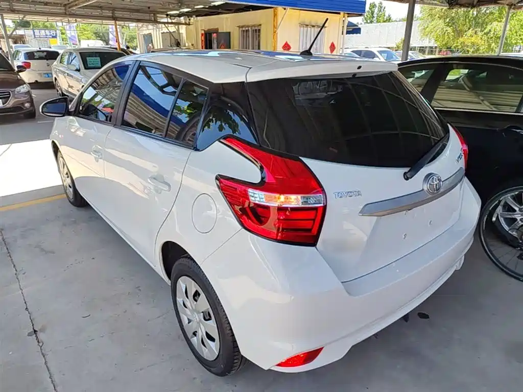 Toyota Vios FS 2017 1.5L CVT Fengchi Edition фото 5