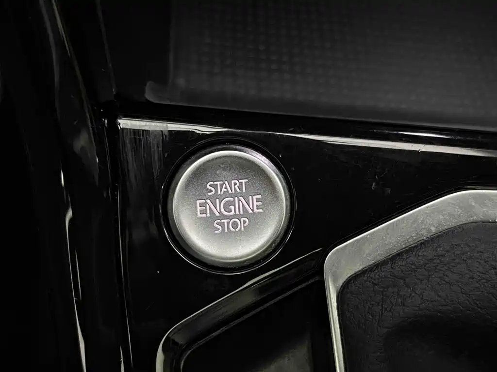Volkswagen Tayron 2023 280TSI 2WD Luxury Plus Advanced Edition фото 5