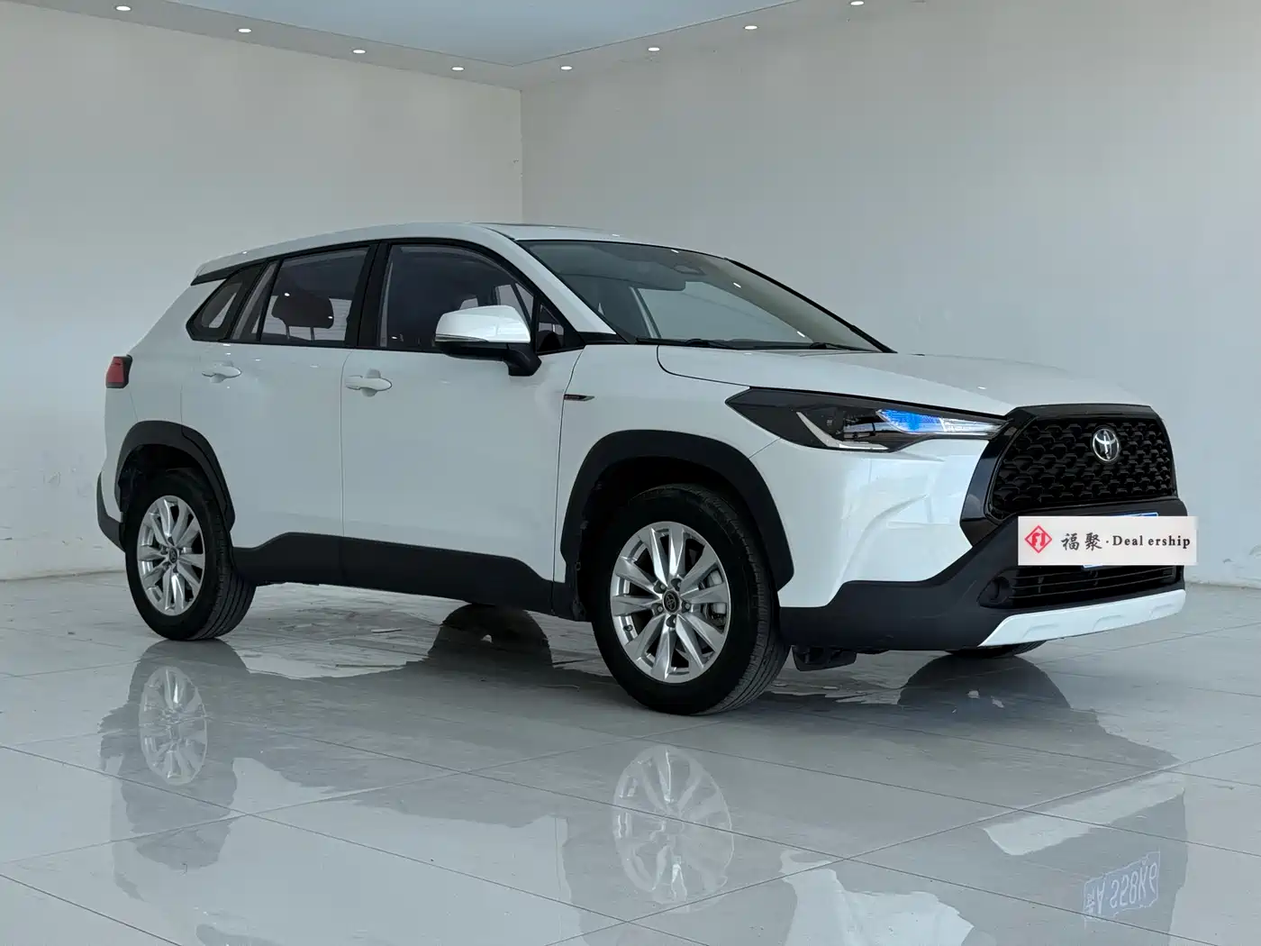 Toyota Corolla Cross 2023 2.0L Elite Edition фото 2