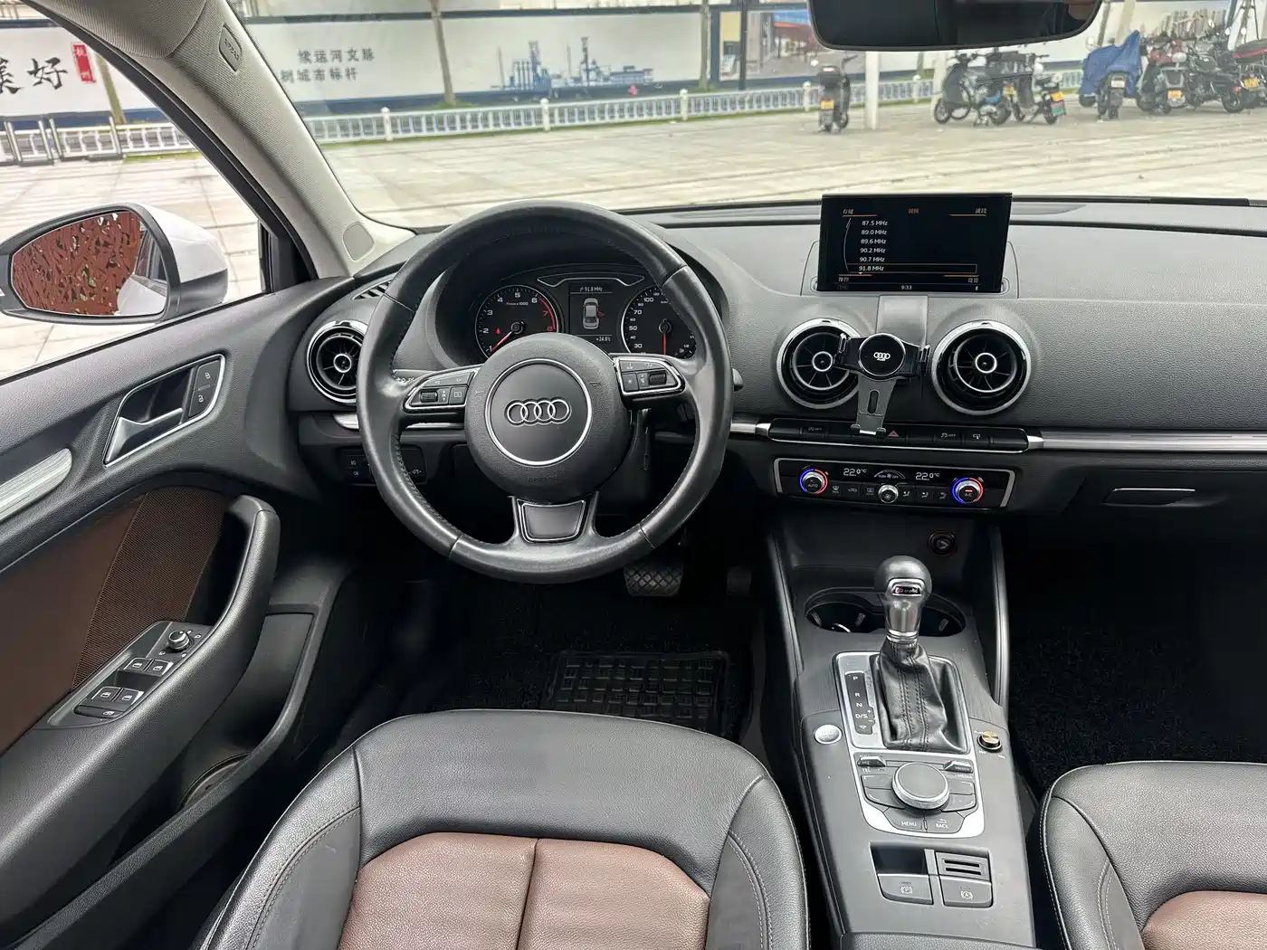 Audi A3 2016 Limousine 40 TFSI Style фото 12