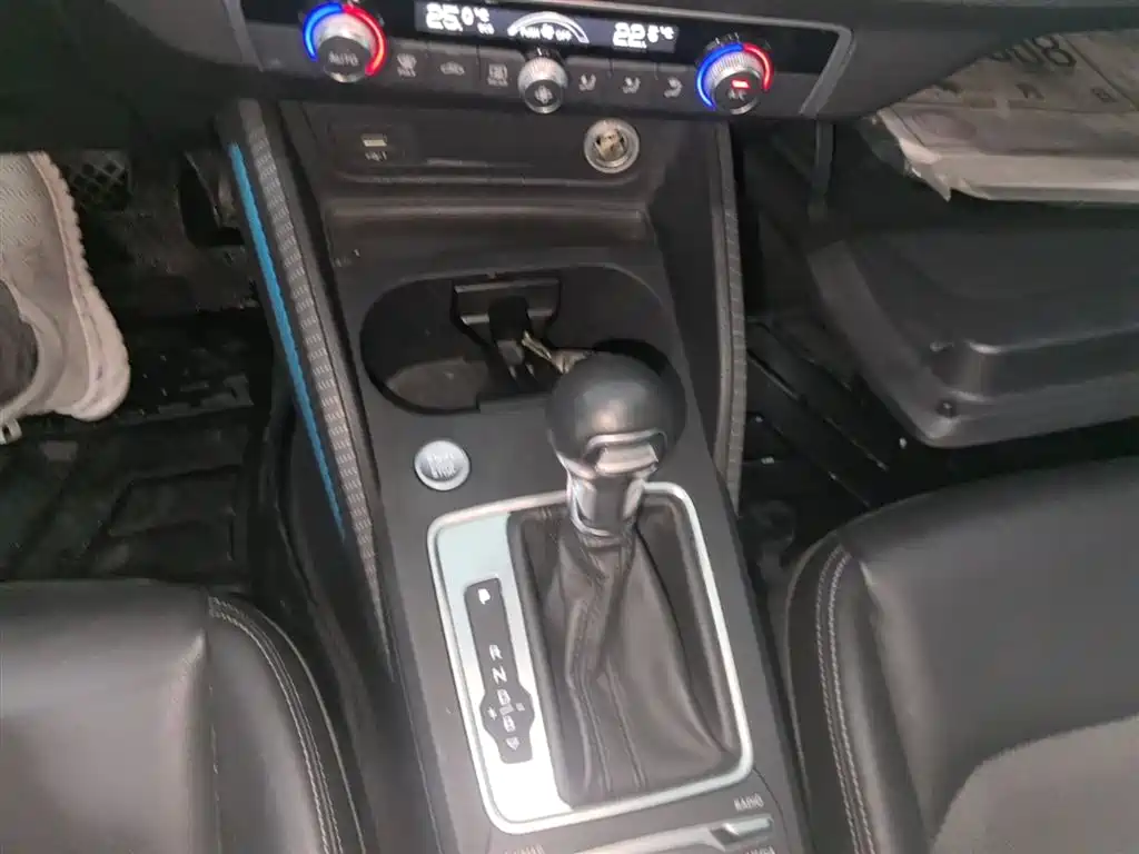 Audi Q2L e-tron 2019 Q2L e-tron Pure Electric Smart Enjoyment фото 10