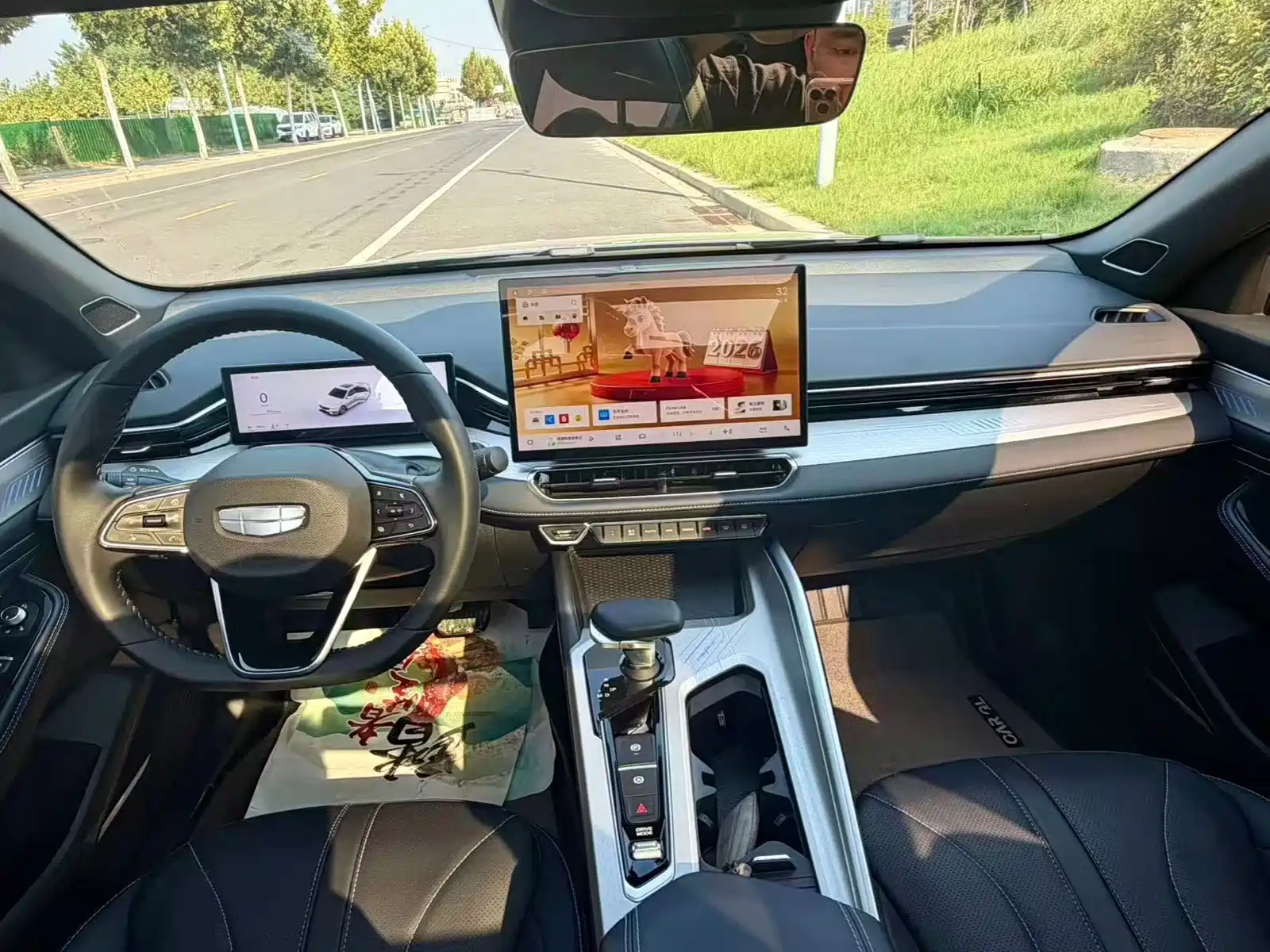 Фото 6 - Geely Preface