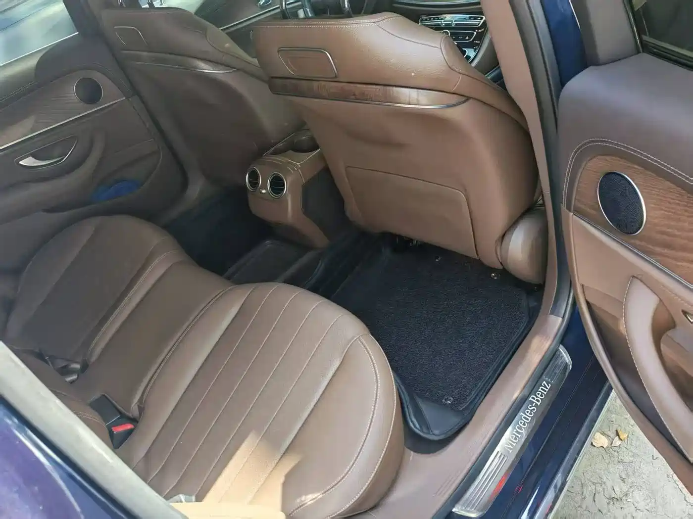 Mercedes-Benz E-Class 2018 E 200 L фото 11