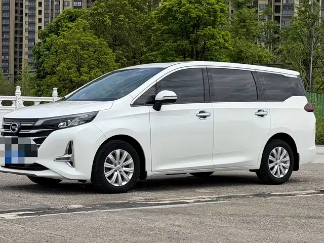 GAC Trumpchi Trumpchi M6 2019 270T Automatic Luxury (7-seater) China V