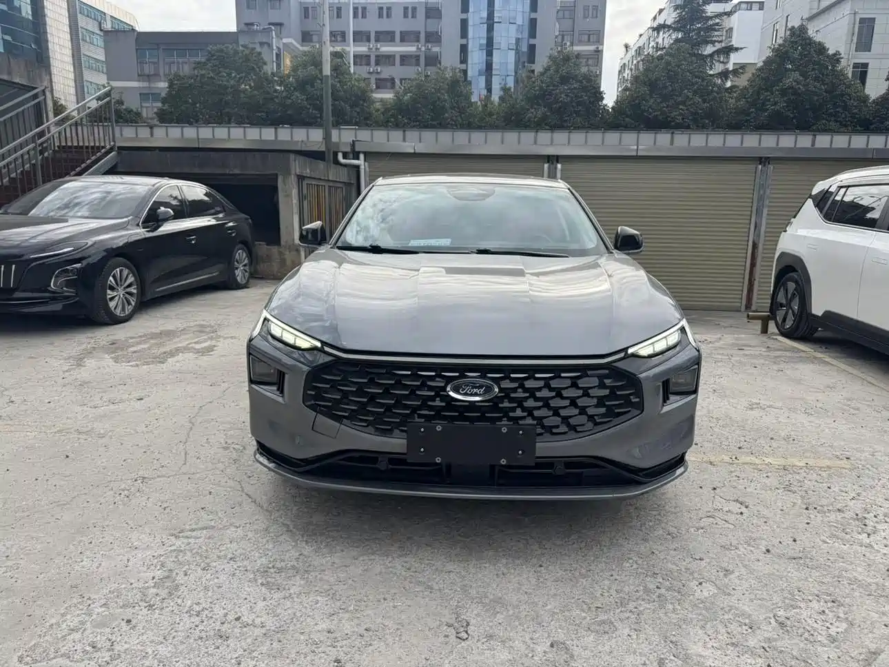 FORD MONDEO