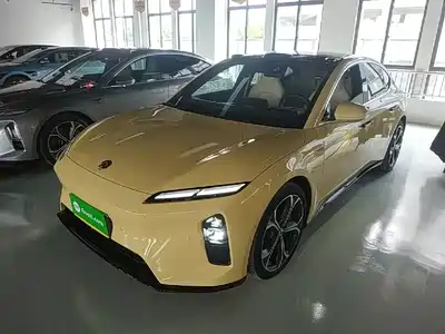 NIO ET5