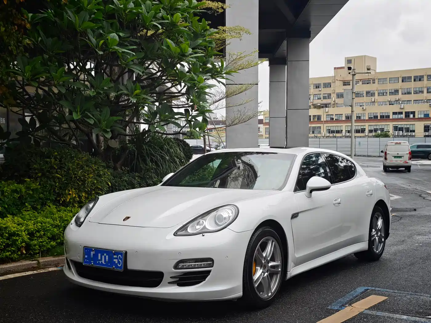 Porsche Panamera 2010 Panamera 3.6L