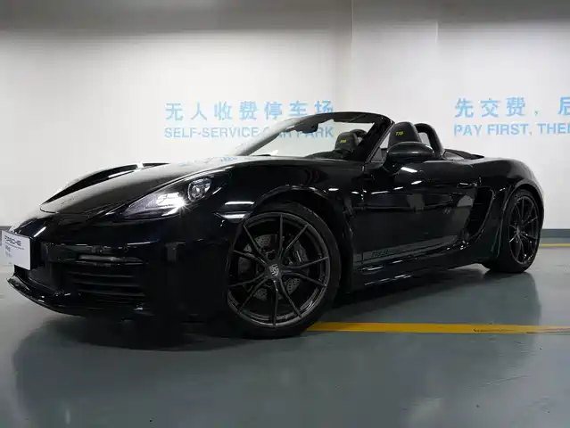 Porsche 718 2022
