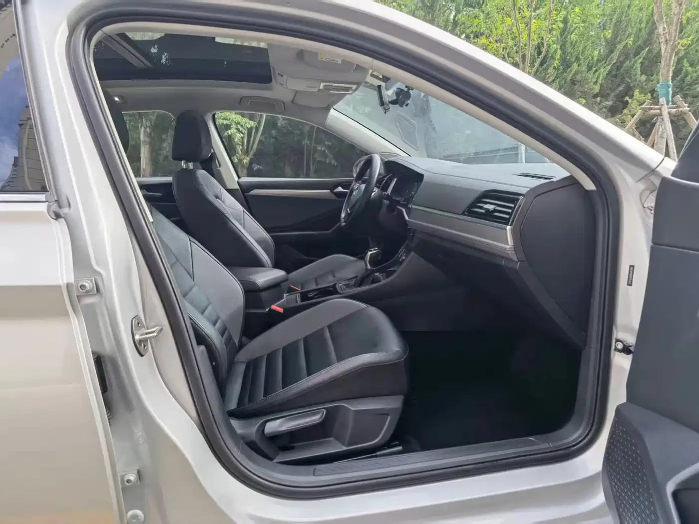 Volkswagen Sagitar 2019 200TSI DSG Comfort Edition China VI фото 13