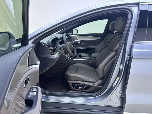 BYD Han 2023 EV Champion Edition 506KM FWD Premium фото 12
