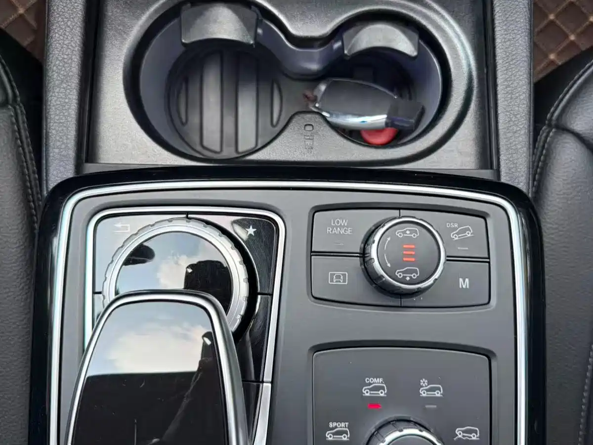 Mercedes-Benz GLS 2018 Facelift GLS 400 4MATIC Sport фото 10