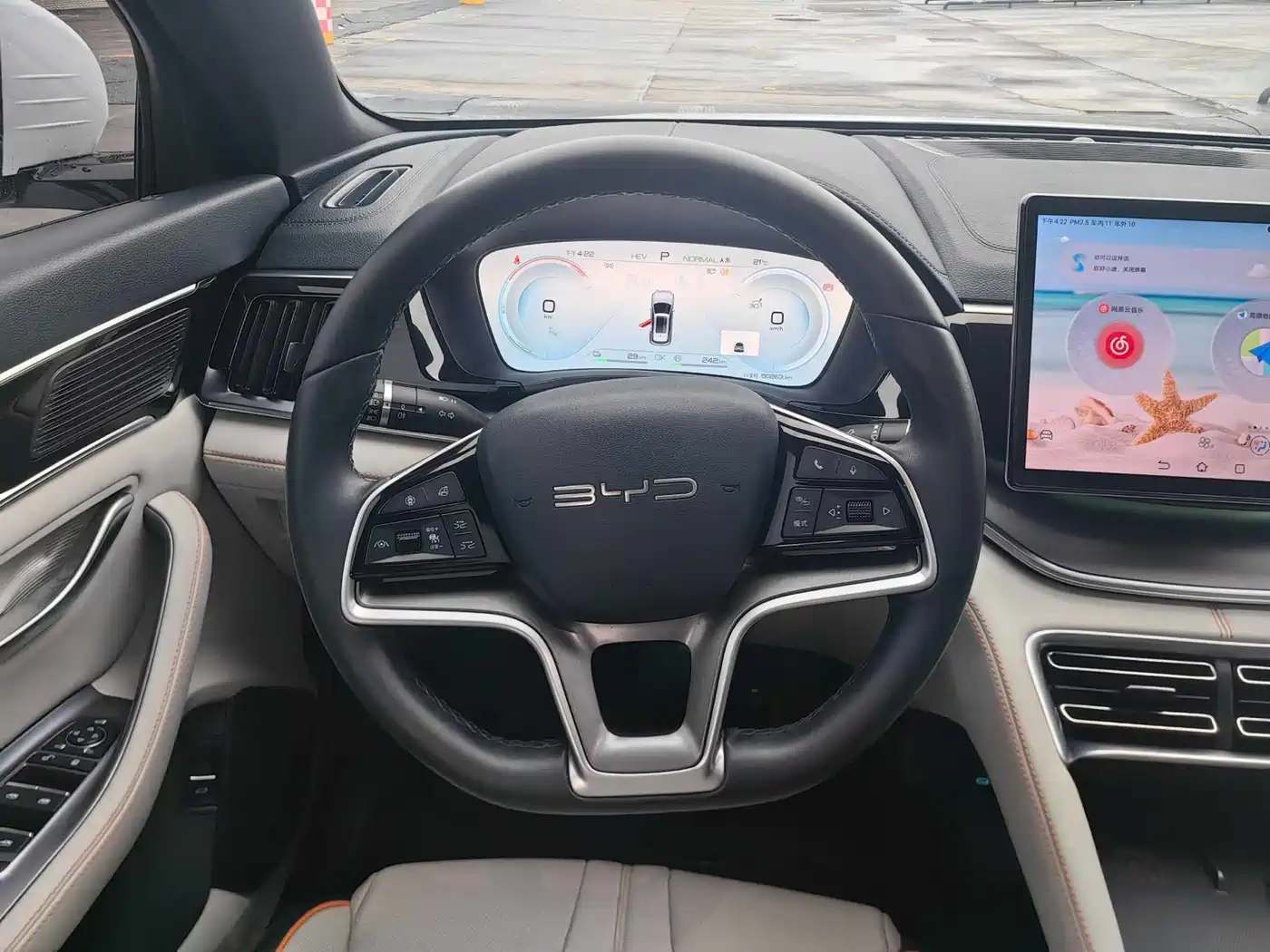 BYD Song PLUS PHEV 2024 Glory Edition DM-i 150km Flagship PLUS фото 19