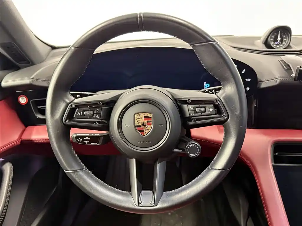 Porsche Taycan 2024 Taycan 4S Cross Turismo фото 10