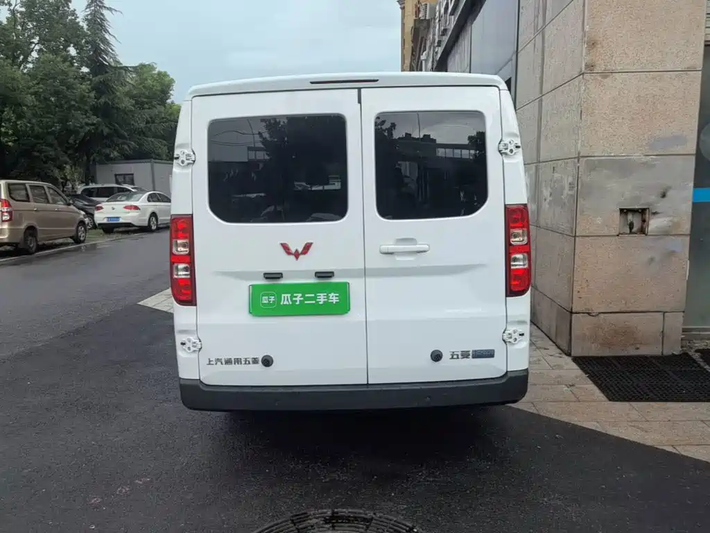 Wuling Motors Wuling Yangguang 2025 2025 400km Bus Comfort Edition
