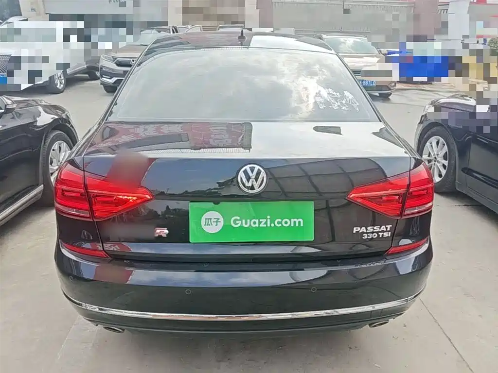 Volkswagen Passat 2017 330TSI DSG Prestige фото 6