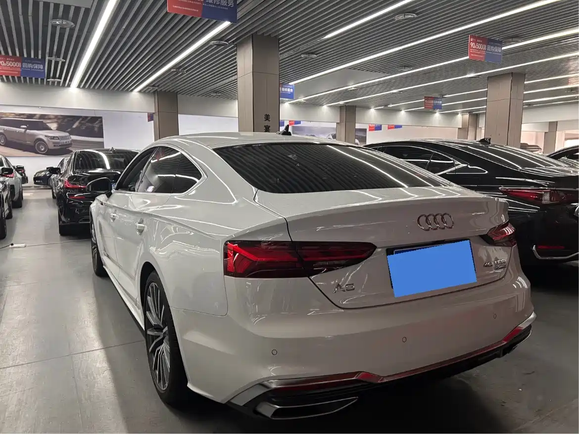 Audi A5 (Import) 2023 Sportback 40 TFSI quattro Luxury Dynamic фото 12