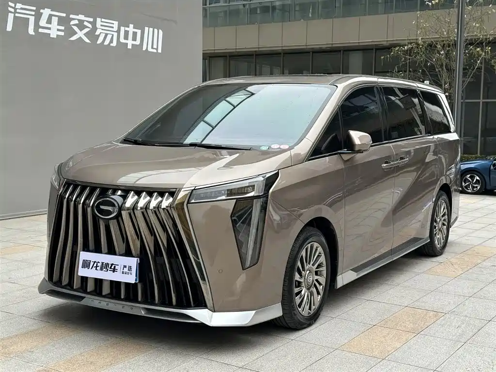 GAC TRUMPCHI M8