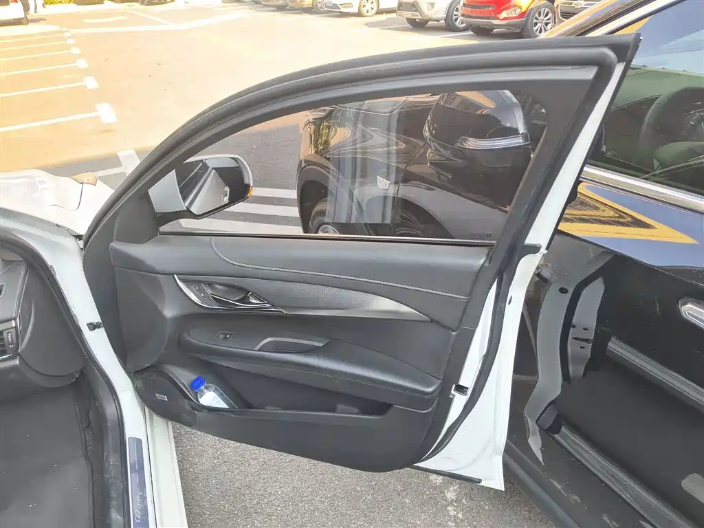 Cadillac ATS-L 2017 28T Technology фото 19