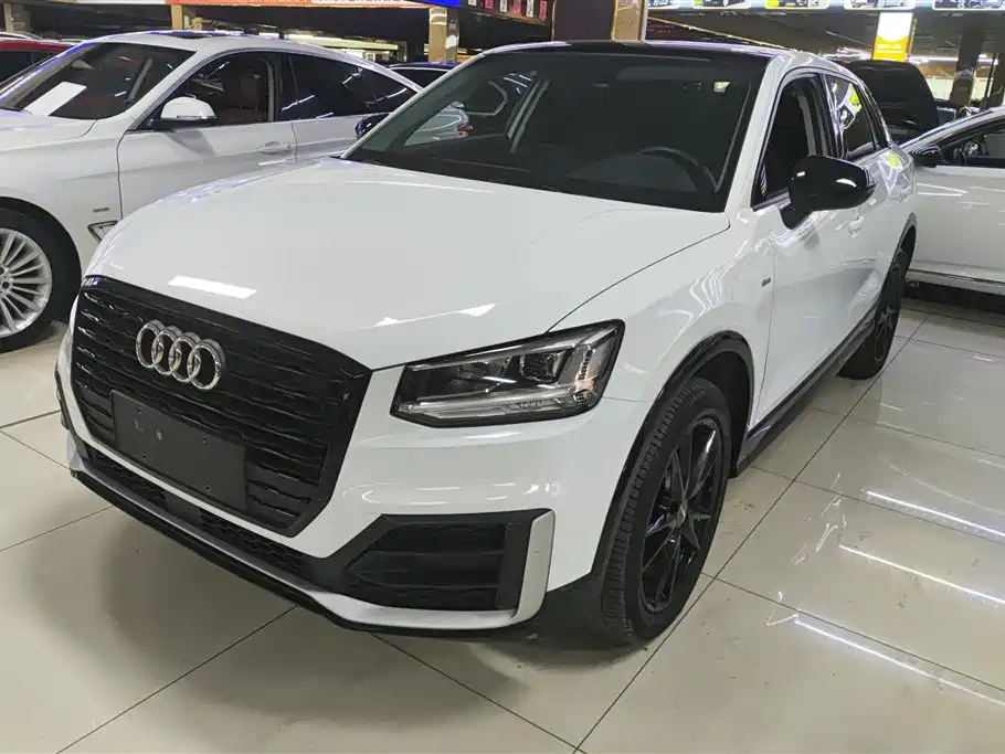 Audi Q2L 2018 35 TFSI Launch Exclusive Edition China V