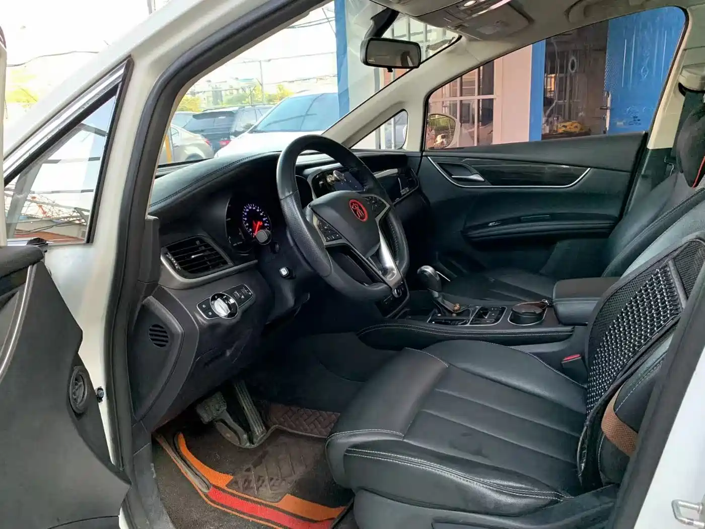 BYD Song MAX 2017 1.5T Automatic Comfort 7-seater фото 5