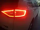 Фото 8 - Ford Edge