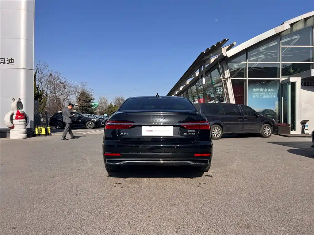 Audi A6L 2023 40 TFSI Luxury Elegance фото 3