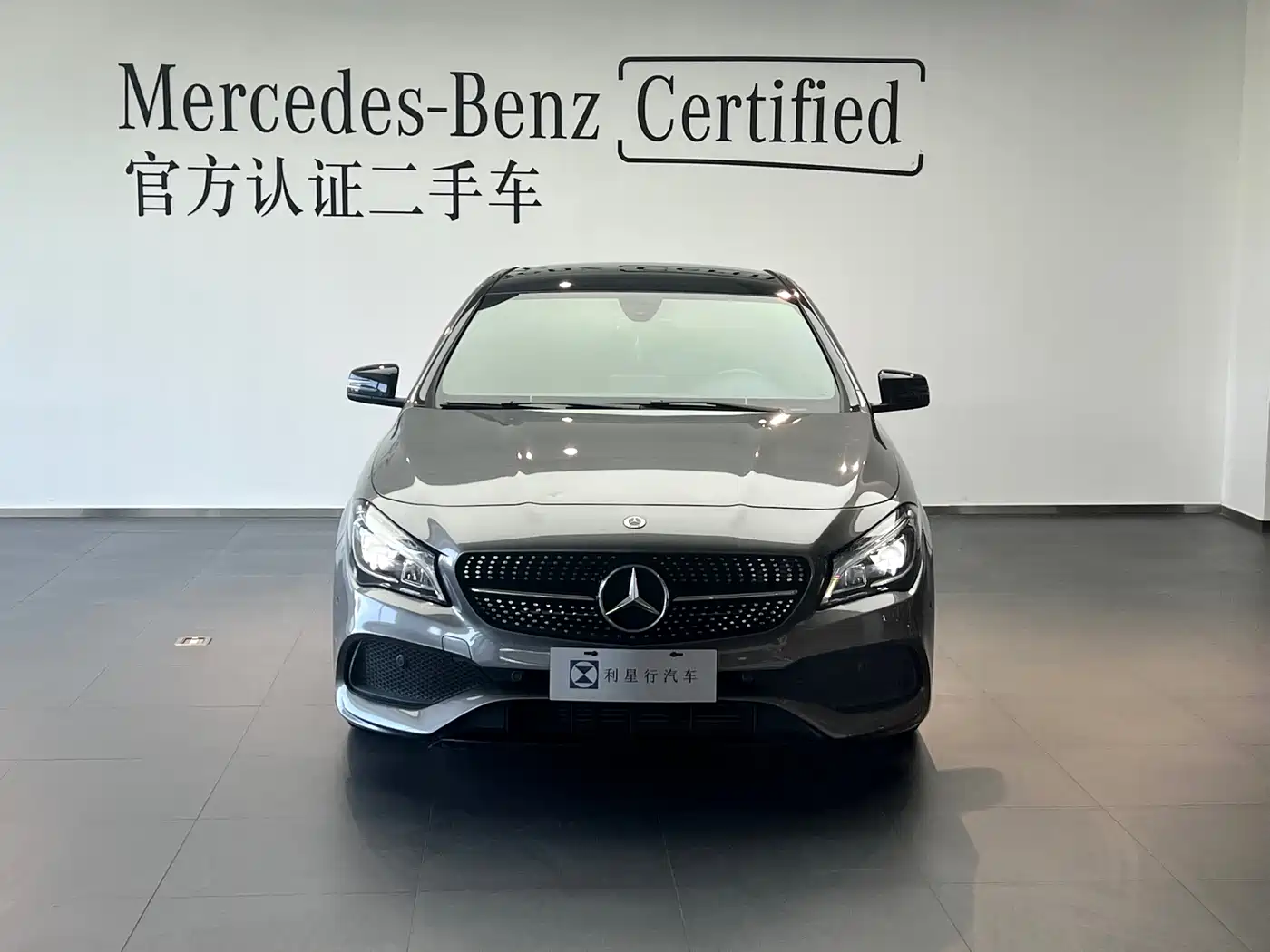 Mercedes-Benz CLA (Import) 2018 CLA 220 4MATIC фото 3
