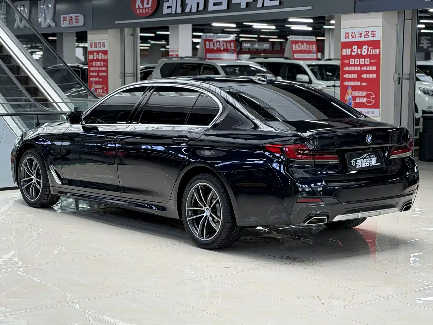 BMW 5 Series 2022 Model Second Facelift 525Li M Sport Package фото 7