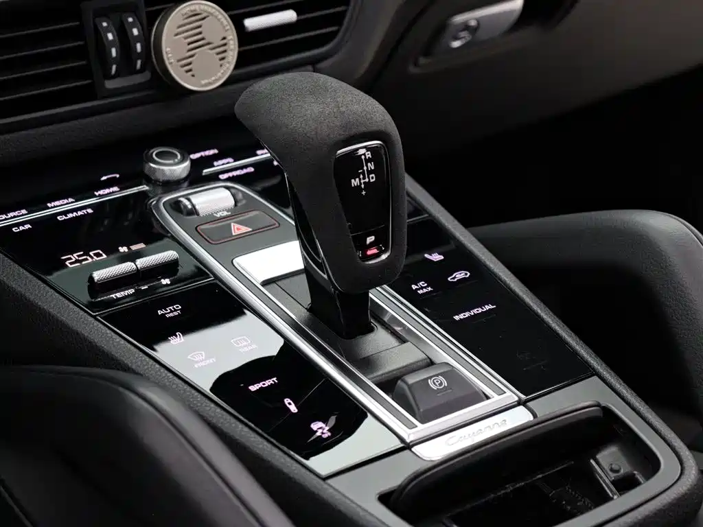 Porsche Cayenne 2018 Cayenne 3.0T фото 10