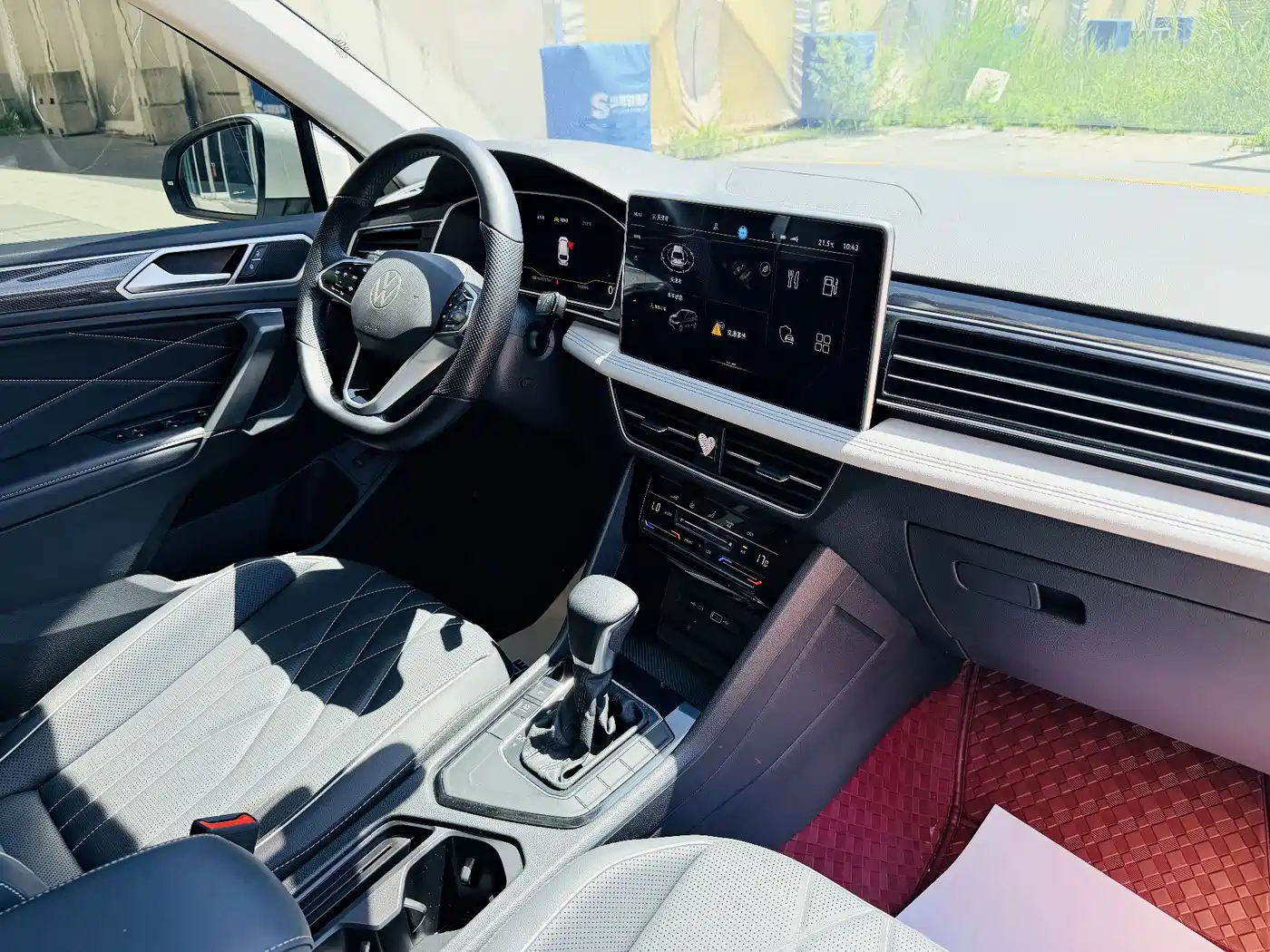 Volkswagen Tiguan L 2023 330TSI Auto 2WD Smart Edition фото 12