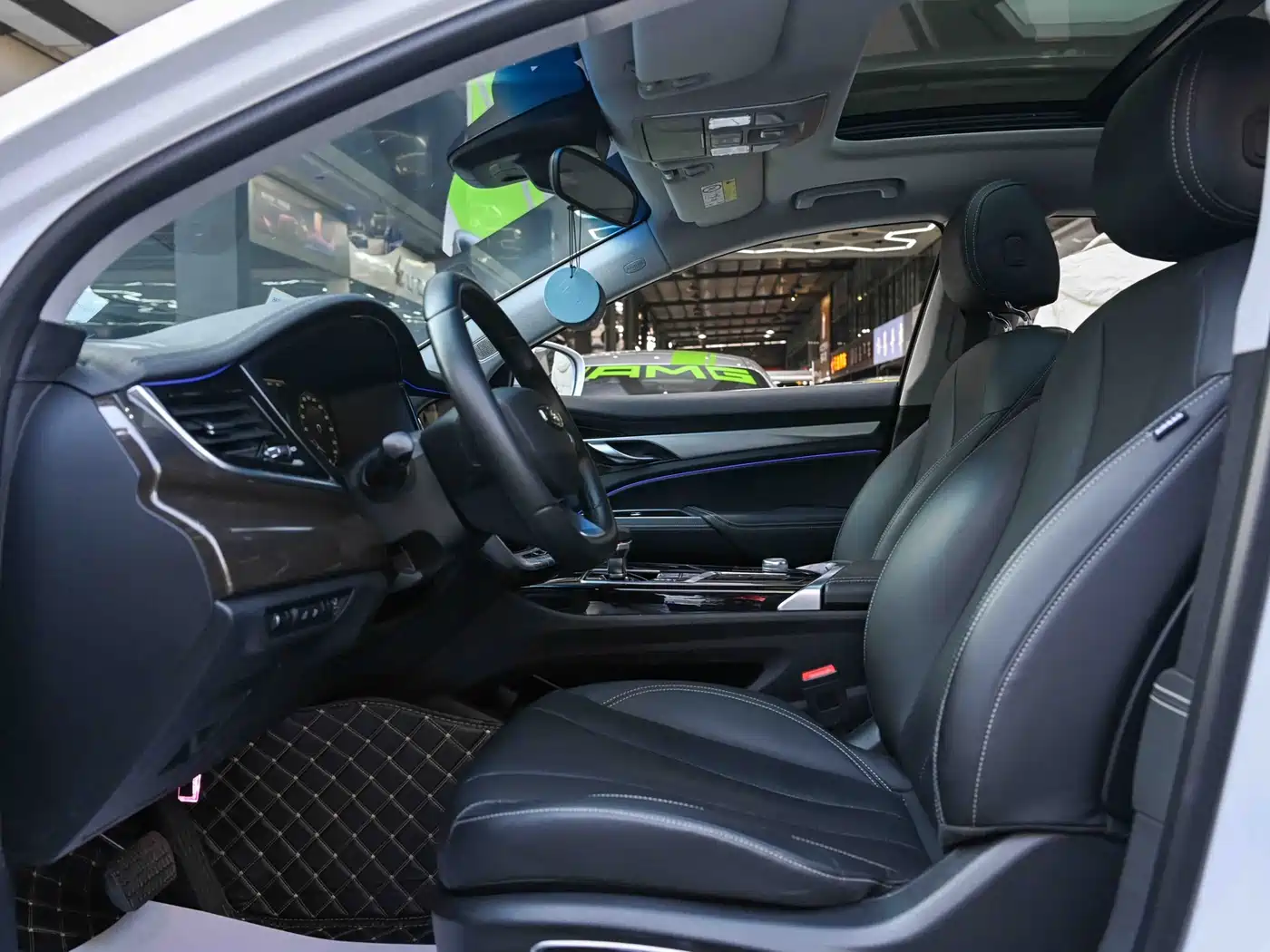 GEELY AUTOMOBILE BORUI