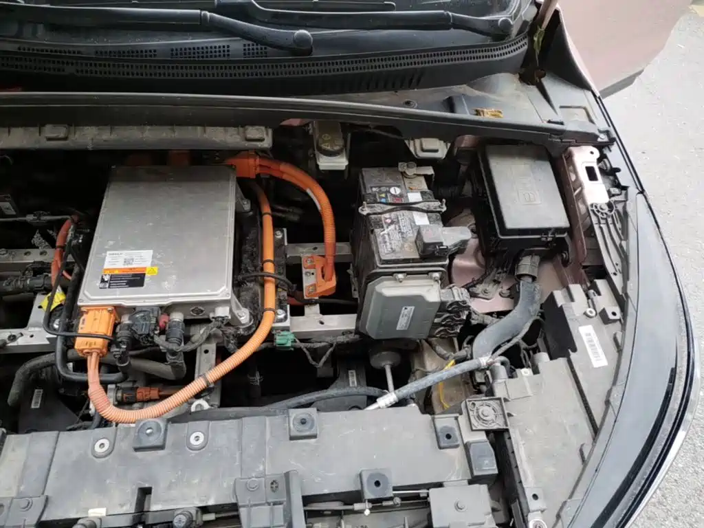 Geely Geometry M6 2023 2022 580 New Fun Edition