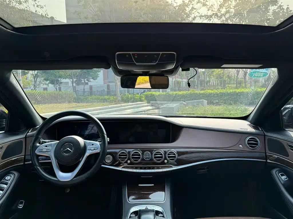 MERCEDES-BENZ S CLASS