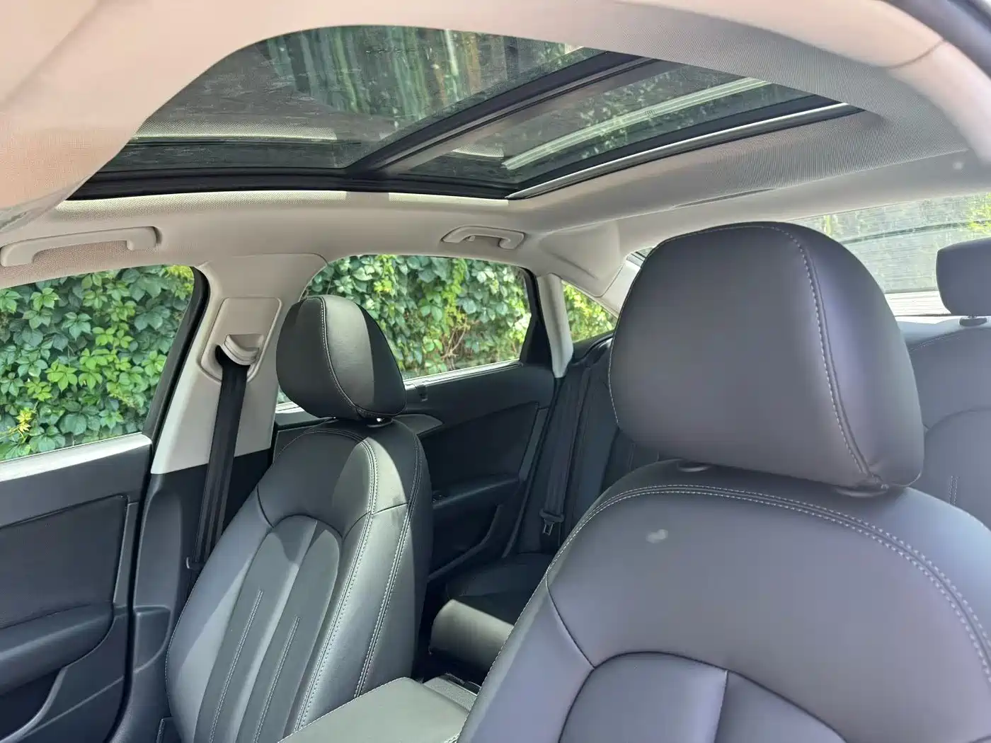 Audi A6L 2014 TFSI Standard фото 9