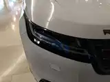 Фото 8 - Land Rover Range Rover Velar