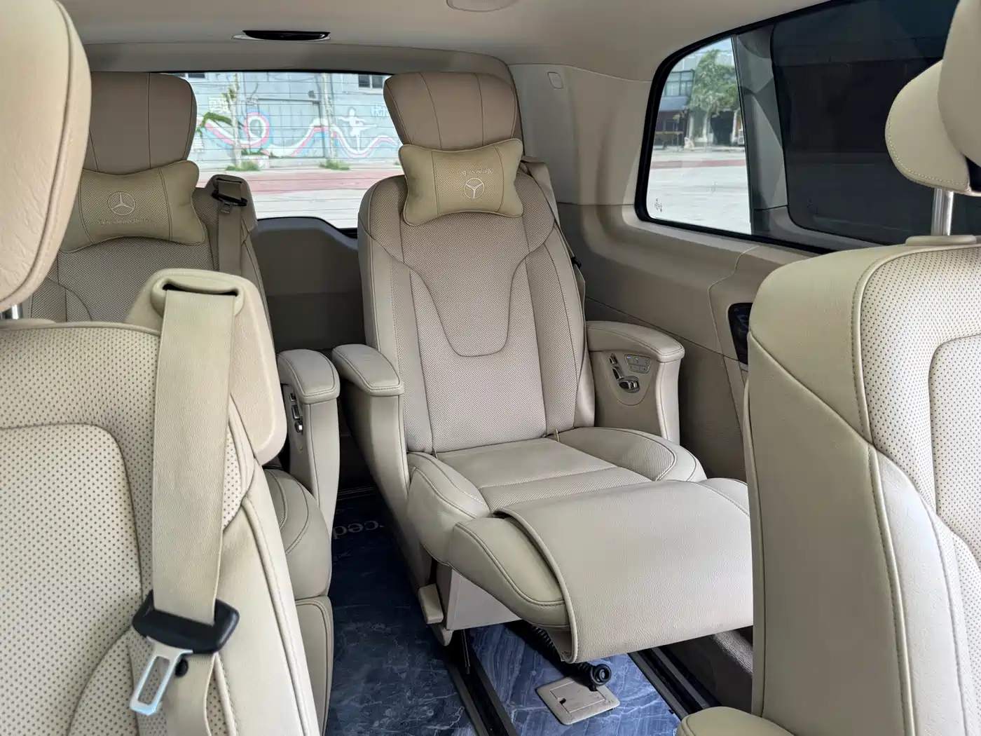 Mercedes-Benz V-Class 2016 V 260 L Premium Long фото 16