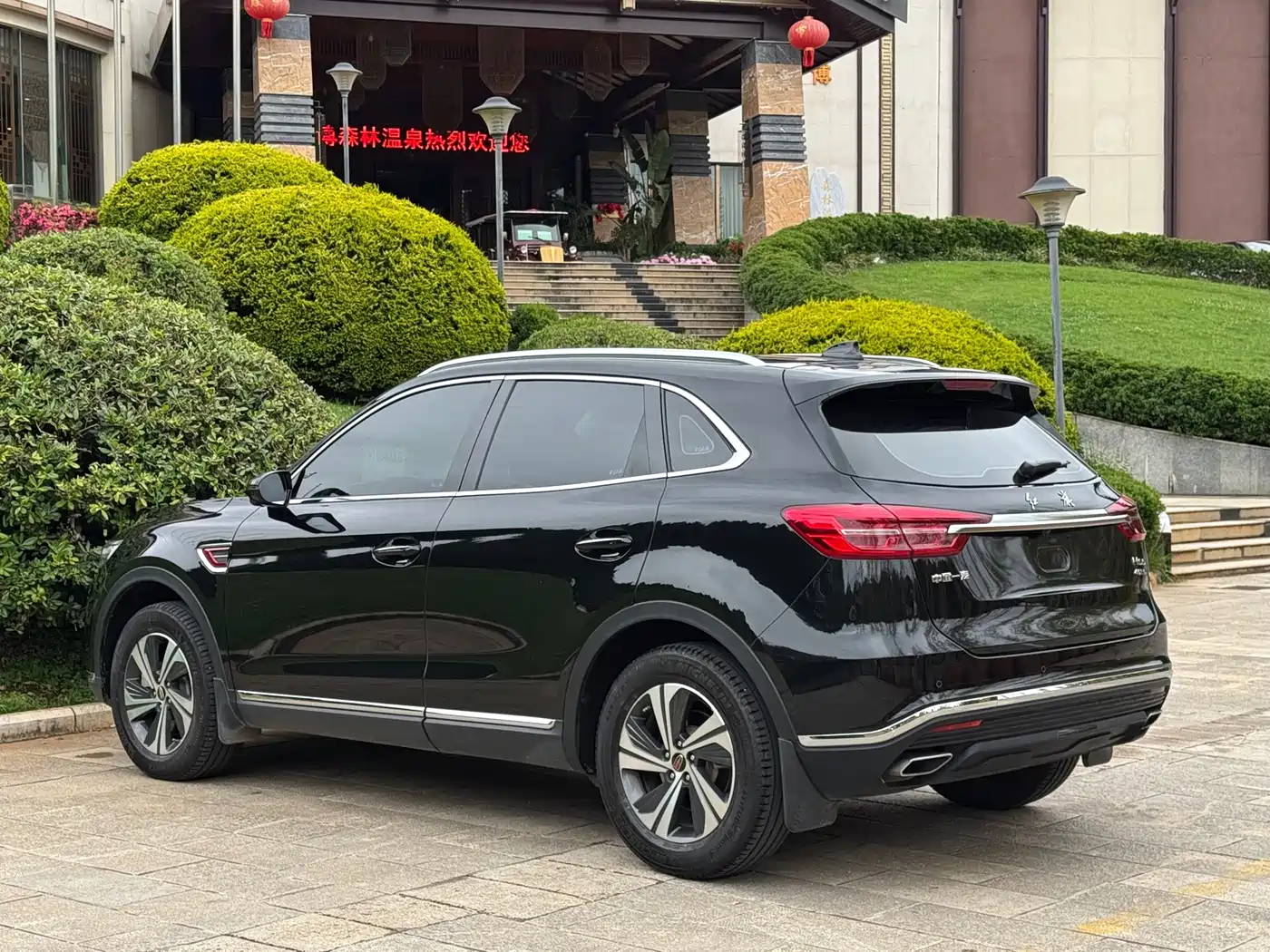 Hongqi HS5 2019 2.0T Smart Connect Enjoy Edition фото 6