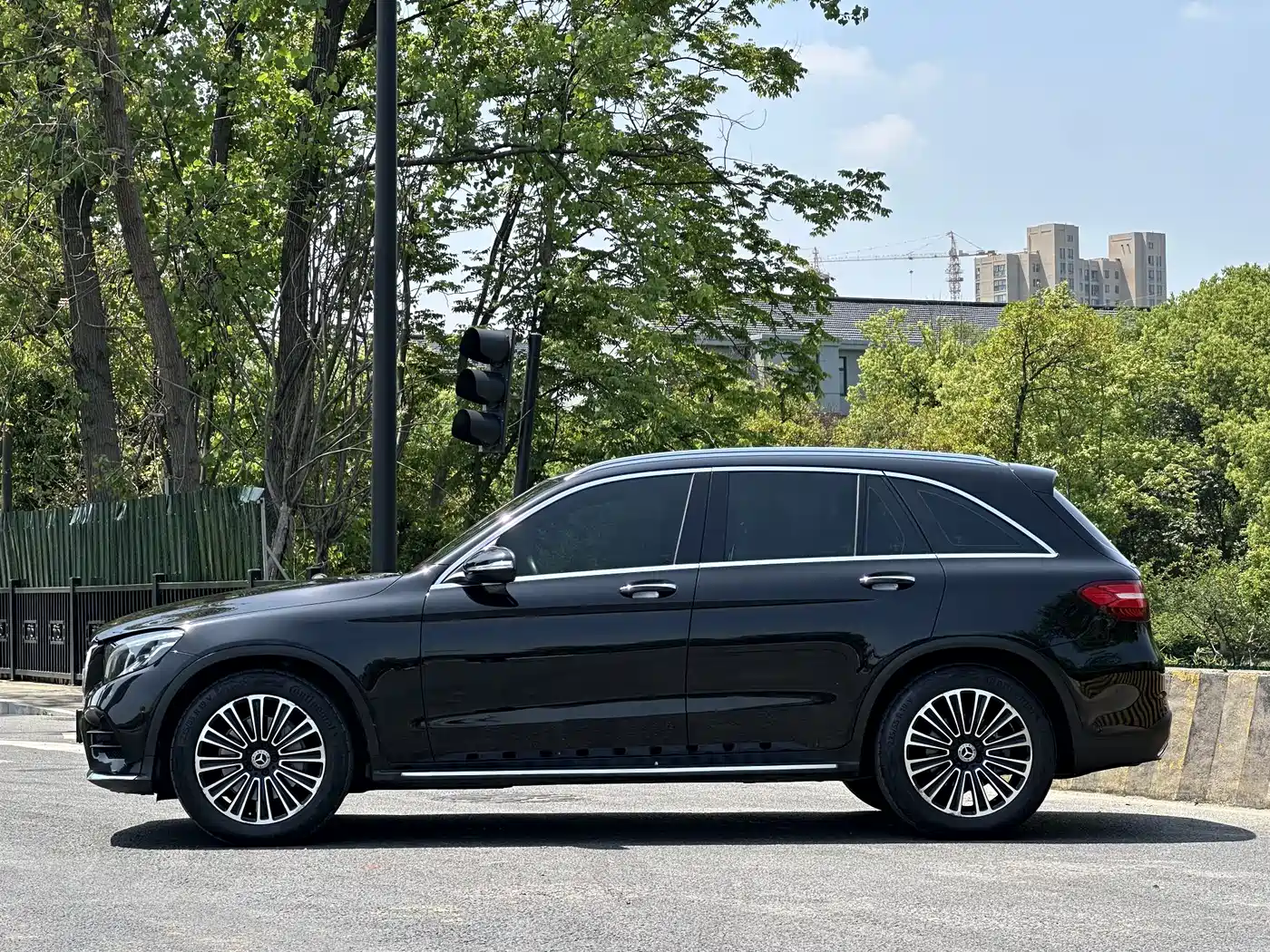 Mercedes-Benz GLC 2017 GLC 260 4MATIC Dynamic фото 4
