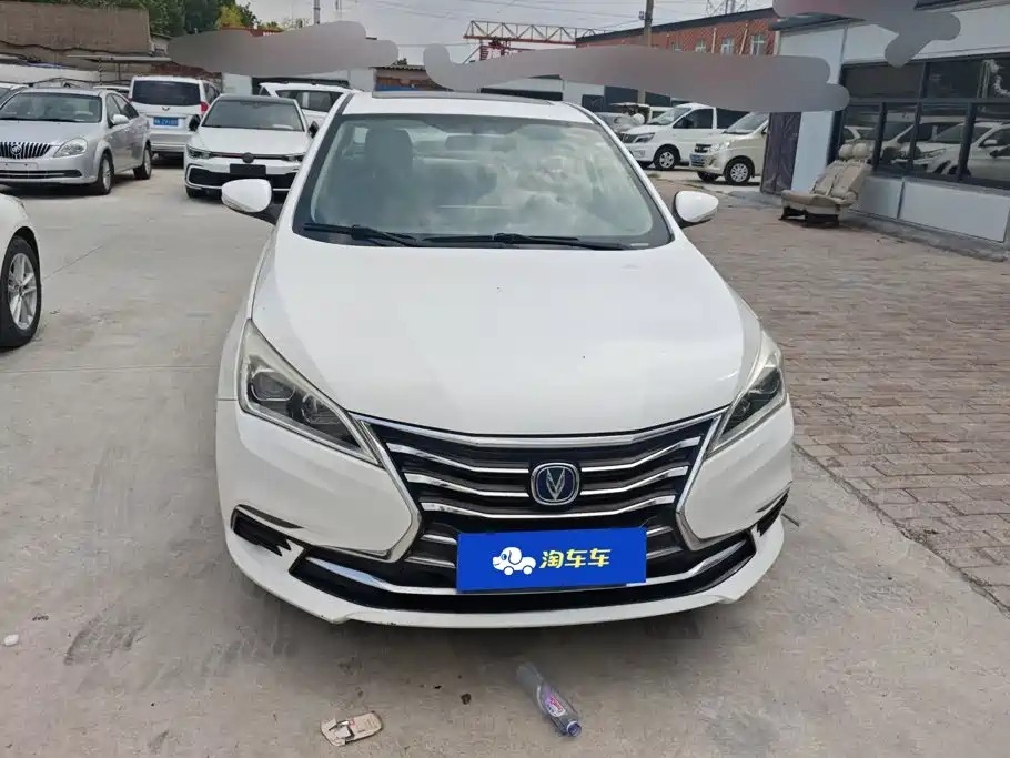 Photo 2 - Changan Eado DT