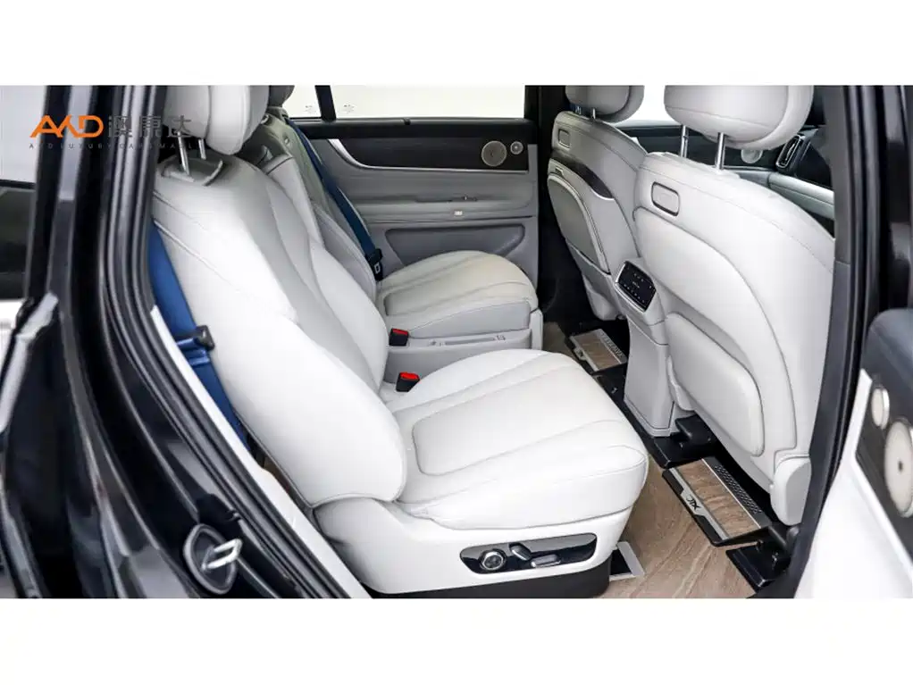 Aito M9 2024 2024 Extended Range Ultra 42kWh 6-Seater