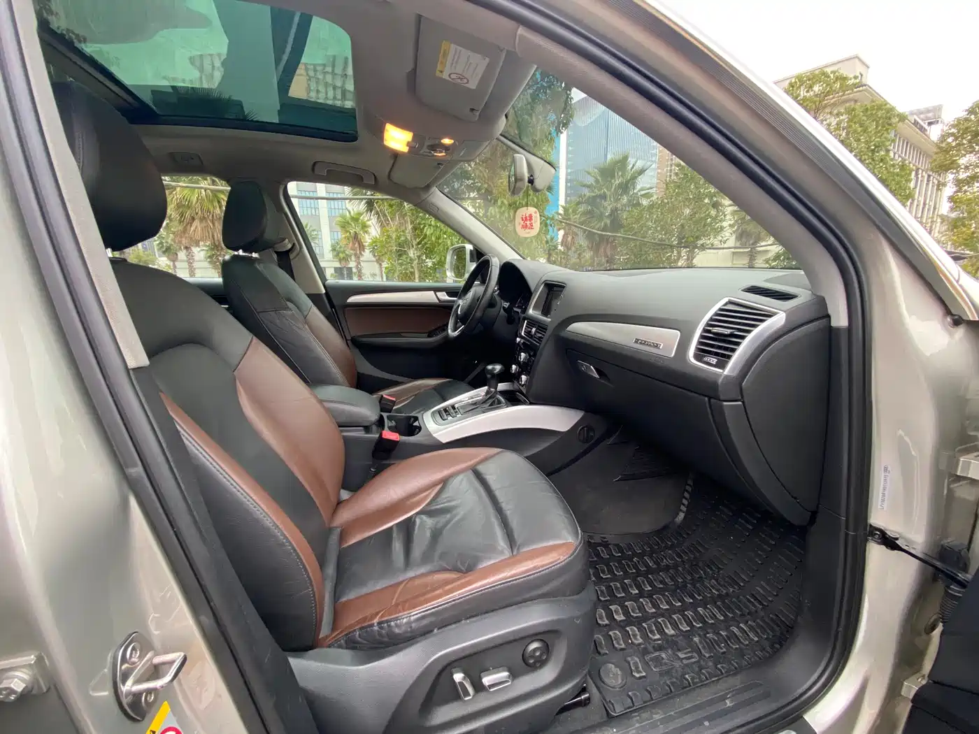 Audi Q5 2018 Collector's Edition 40 TFSI Technology фото 12