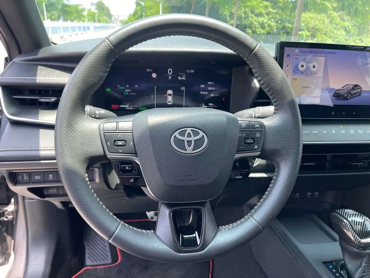 Toyota Camry 2025 Hybrid 2.0HXS Glory Edition фото 22