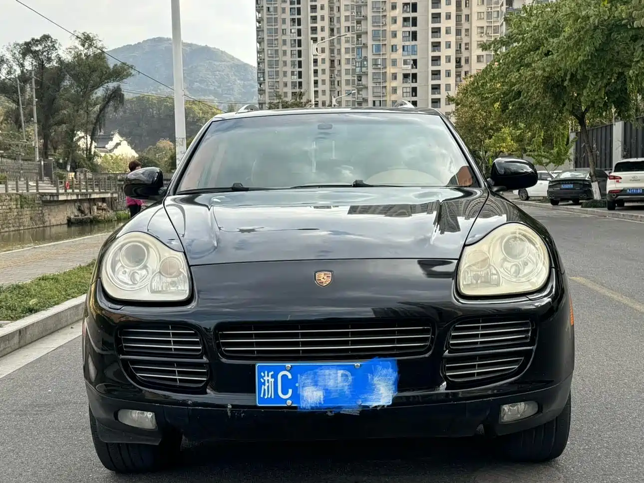 Porsche Cayenne 2006 2006 Cayenne 3.2L AT