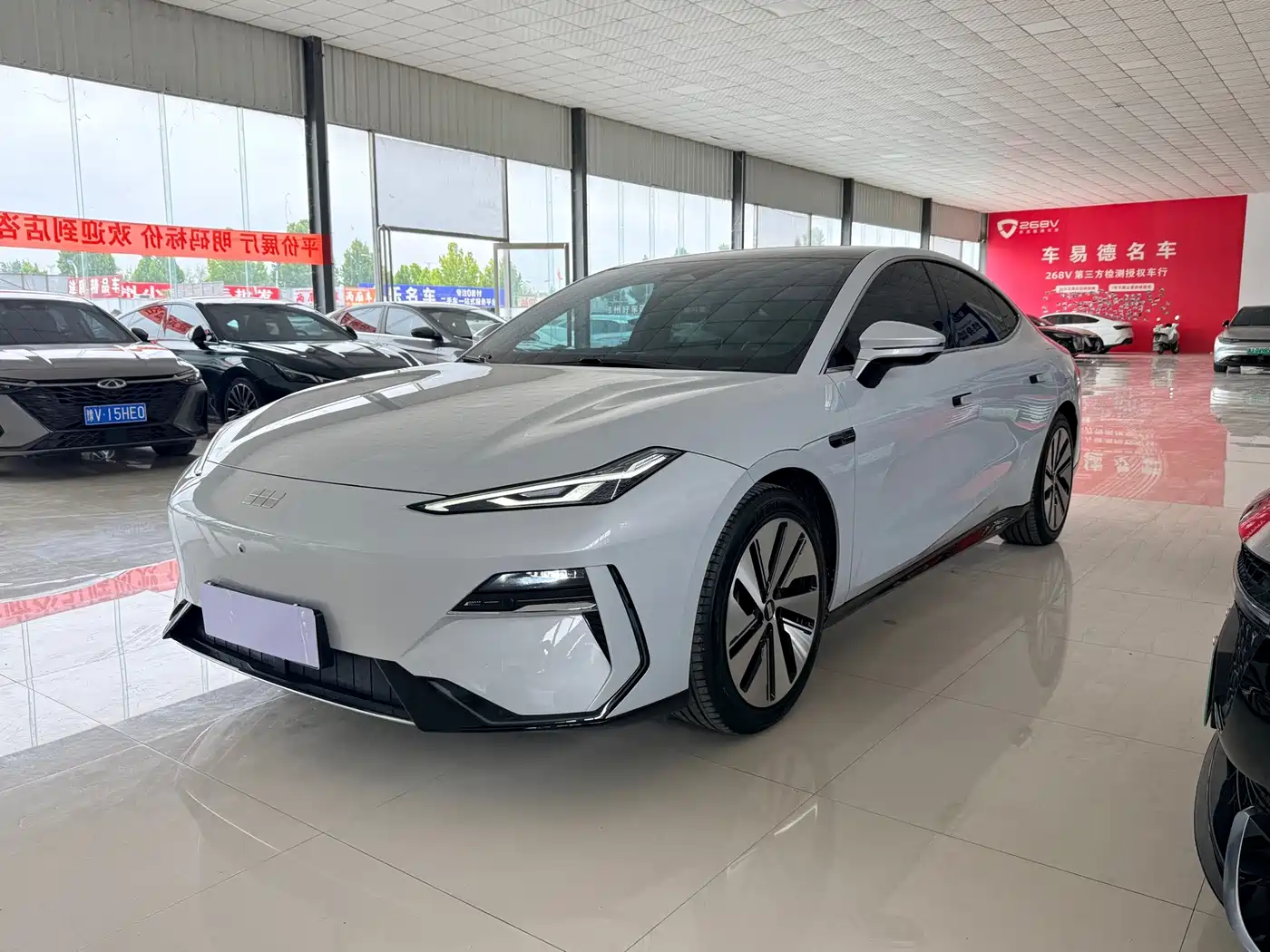 Geely Galaxy Galaxy E8 2024 2024 665km RWD Starship Voyager Edition