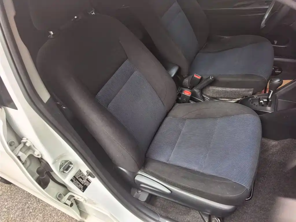 Toyota YARiS L Zhi Xiang 2017 1.5E CVT Charming Edition фото 25