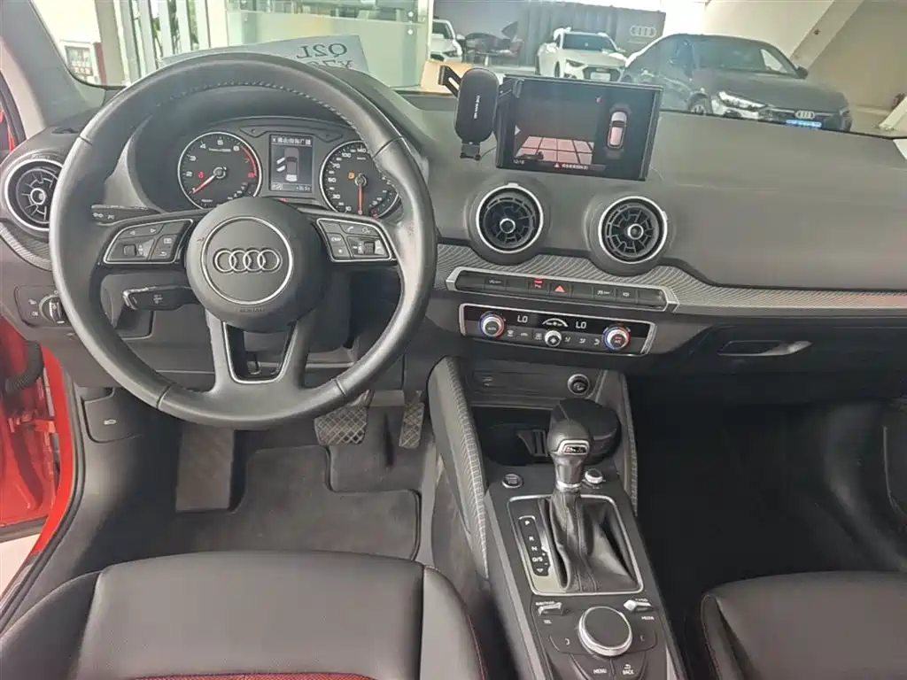 Audi Q2L 2021 Model 35 TFSI Fashion Dynamic фото 16