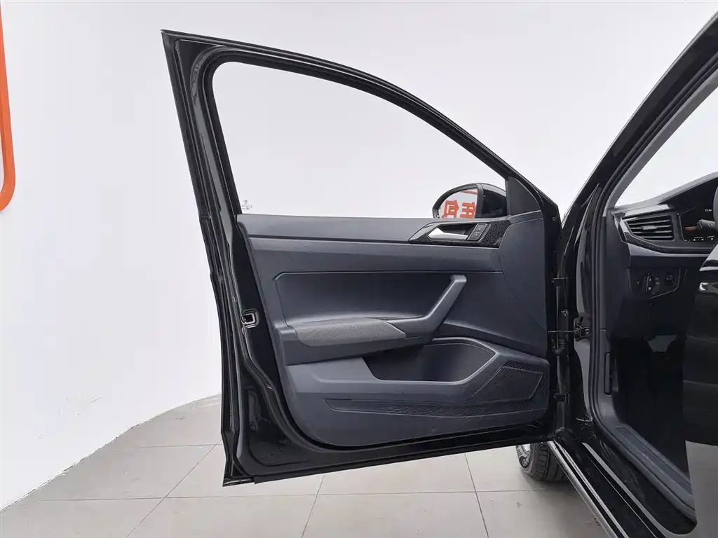 Volkswagen Lavida 2025 New Edge 1.5L Outstanding New Ease фото 8