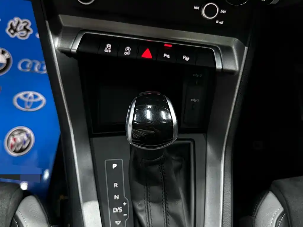 Audi Q3 2022 35 TFSI Fashion Dynamic фото 14