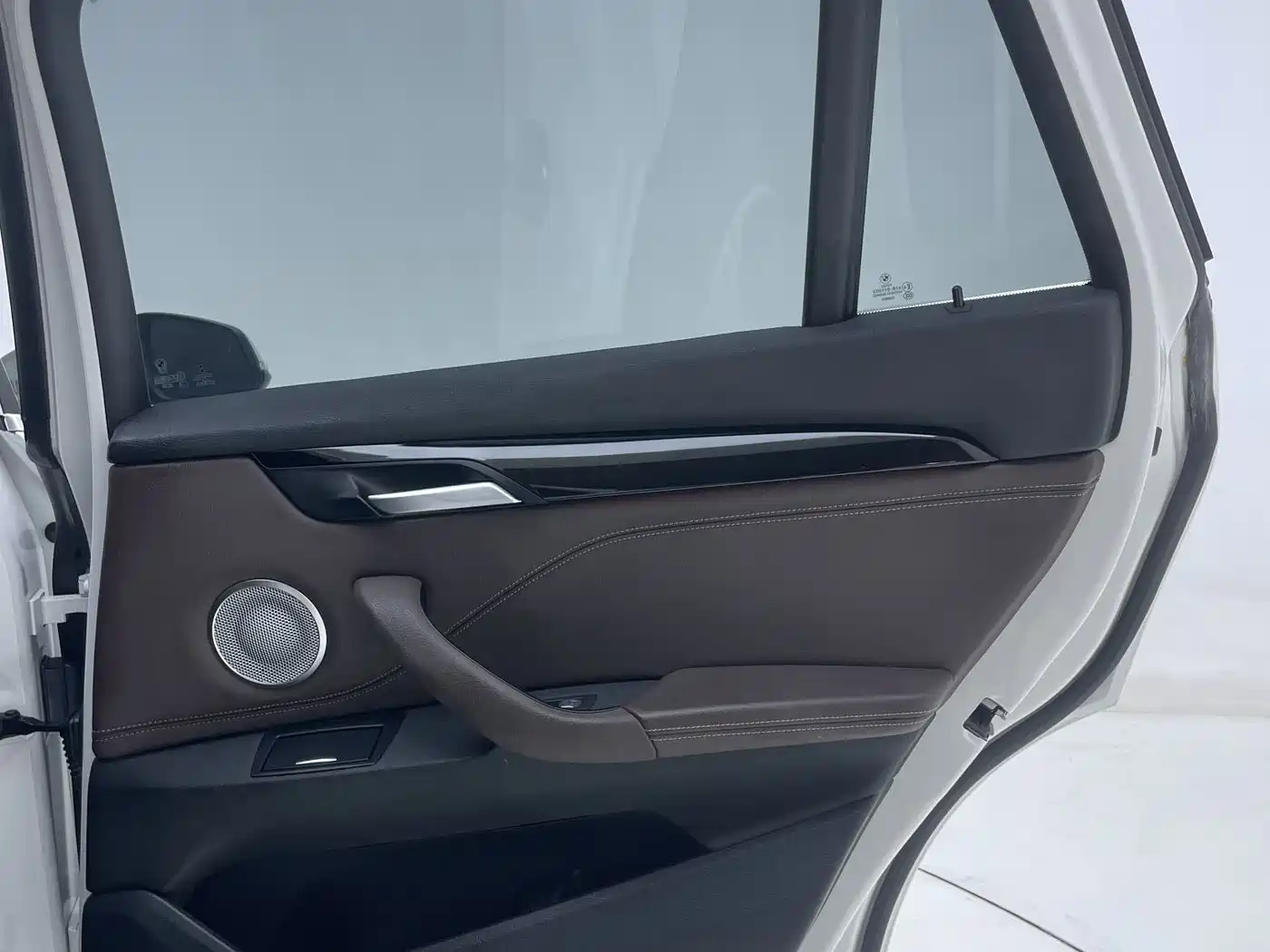 BMW X1 2022 sDrive20Li Fashion фото 18